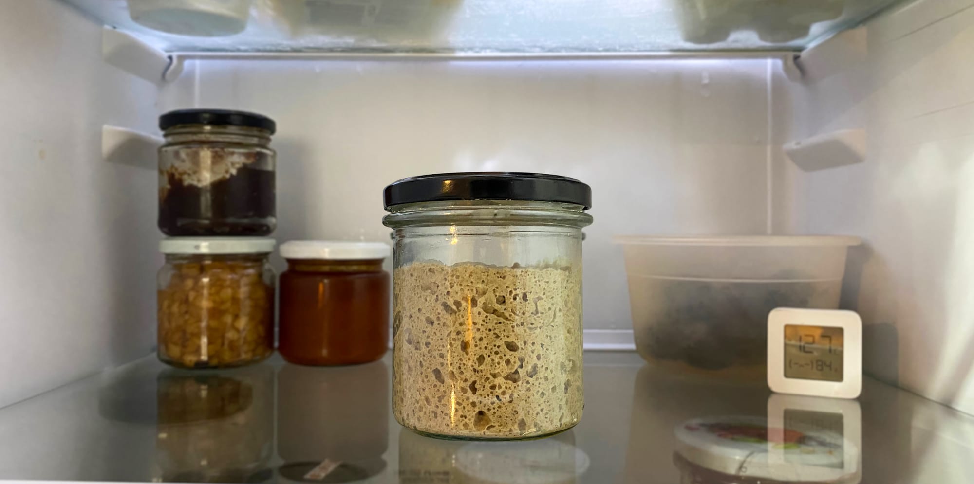 Czy można trzymać zakwas w lodówce?